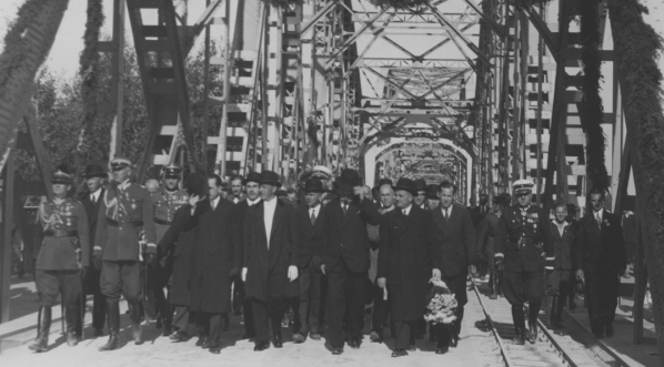  Otwarcie Mostu Józefa Piłsudskiego na Wiśle w Modlinie 30.09.1934 r.  