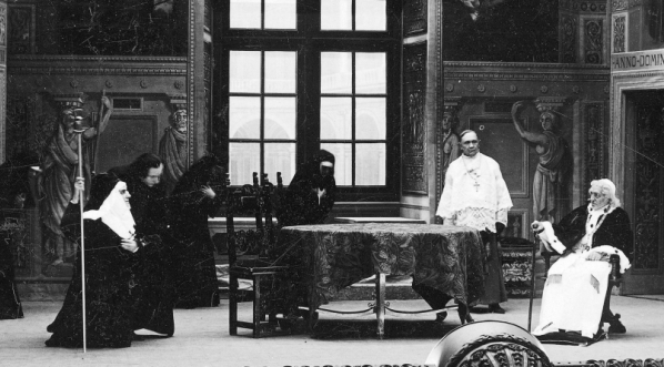  Przedstawienie "Legion" Stanisława Wyspiańskiego w Teatrze im. Juliusza Słowackiego w Krakowie.  