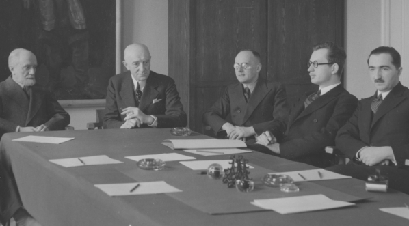  Państwowa nagroda artystyczna za rok 1936.  