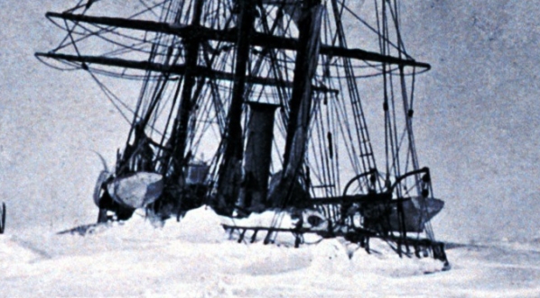  Statek Belgica w lodzie 19 listopada 1898 rok.  
