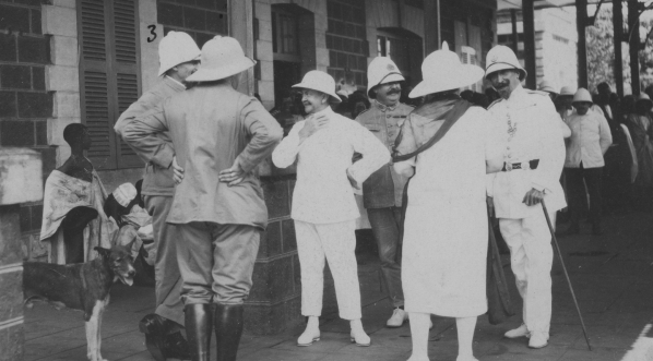  Ferdynand Ossendowski podczas ekspedycji do Gwinei w 1926 roku.  