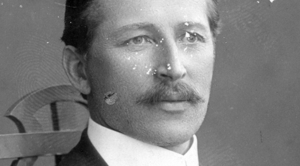  Artur Hausner, poseł.  