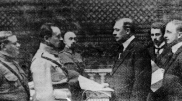  Armia polska we Francji - objęcie dowódctwa przez generała Józefa Hallera.  