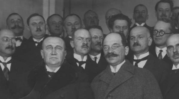  Rokowania polsko-czechosłowackie w sprawie uregulowania wzajemnych należności z tytułu likwidacji monarchii Austro-Węgierskiej w kwietniu 1925 roku.  