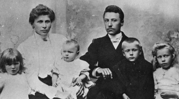  Rodzina Wyszyńskich w 1906 roku.  