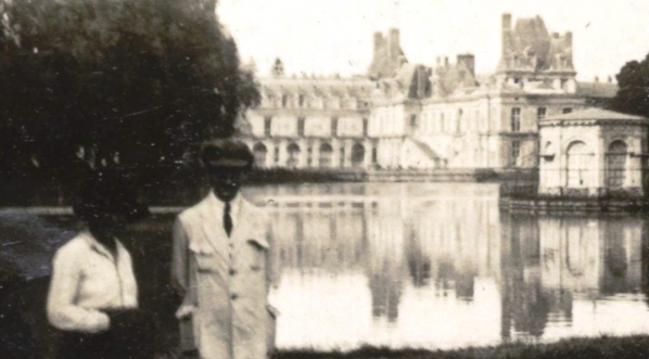 Wacław Borowy z żoną w Fontainebleau w 1923 roku.  