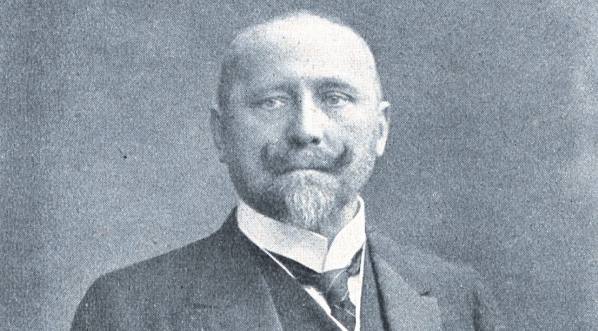  "Namiestnik w Galicyi. Dr. Witold Mora-Korytowski".  