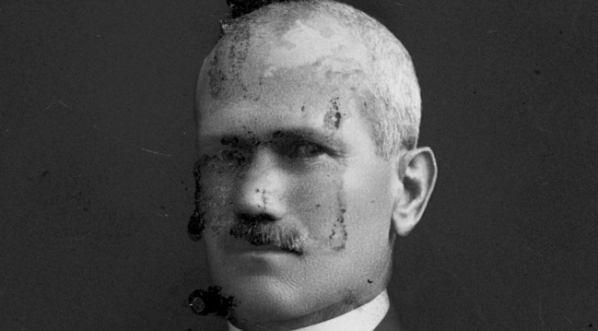  Józef Pruchnik, minister robót publicznych. Fotografia portretowa.  