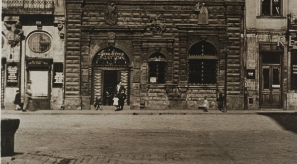  Lwów, Rynek, Czarna Kamienica. (fot. Adam Lenkiewicz)  
