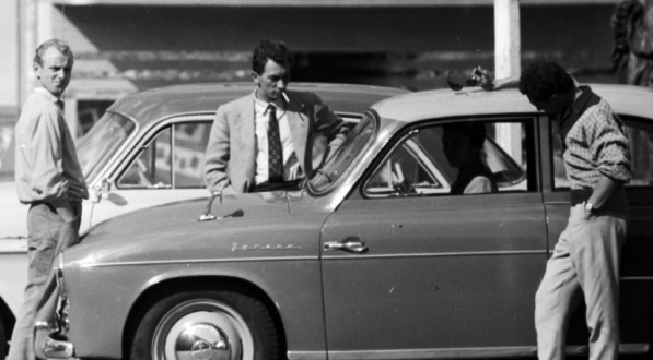  Scena z filmu Wandy Jakubowskiej "Spotkania w mroku" z 1960 roku.  