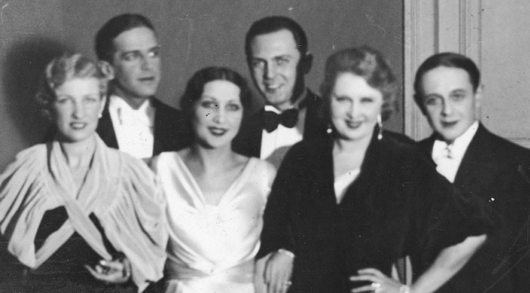  Uczestnicy koncertu gwiazd sceny i filmu "Królestwo mody" w Filharmonii Warszawskiej w dniu 5.05.1933 roku.  