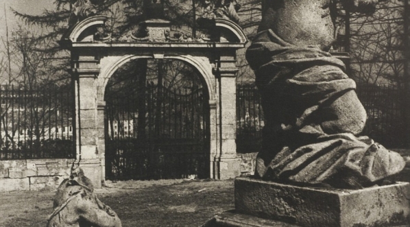  Lwów, cerkiew św. Jura, fragment schodów. (fot. Adam Lenkiewicz)  