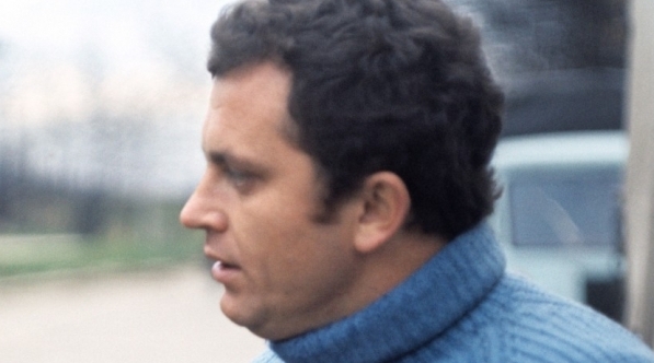  Andrzej Kondratiuk podczas realizacji filmu 'Dziura w ziemi" z 1970 roku.  