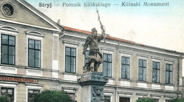  Stryj, pomnik Kilińskiego - Kilinski Monument.  