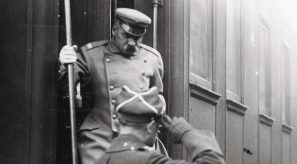 Wizyta Marszałka Polski Józefa Piłsudskiego u książąt Radziwiłłów w Nieświeżu  w październiku 1926 roku.  
