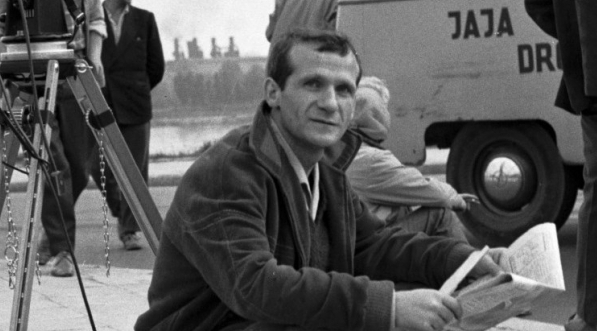  Jakub Goldberg, drugi reżyser, podczas realizacji filmu Edwarda Skórzewskiego i Jerzego Hoffmana "Gangsterzy i filantropi" w 1962 roku.  