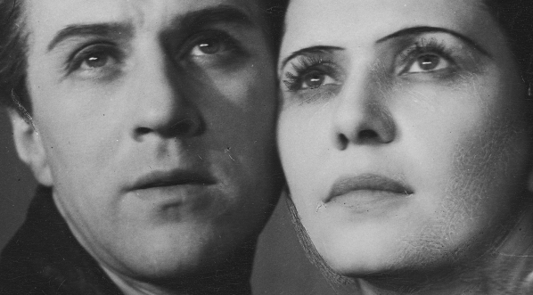  Przedstawienie "Ponad śnieg" Stefana Żeromskiego w Teatrze Kameralnym w Warszawie w 1935 roku.  