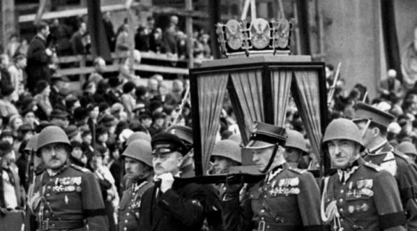 Pogrzeb serca Józefa Piłsudskiego w Wilnie 12.05.1936 r.  