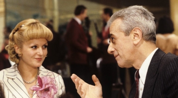  Scena z filmu Ewy i Czesław Petelskich "Urodziny młodego warszawiaka" z 1980 roku.  