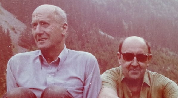  Jan SWtrzelecki ze sowim bratem ciotecznym Maciejem Robakiewiczem na wycieczce w Tatrach w czerwcu 1988 roku  