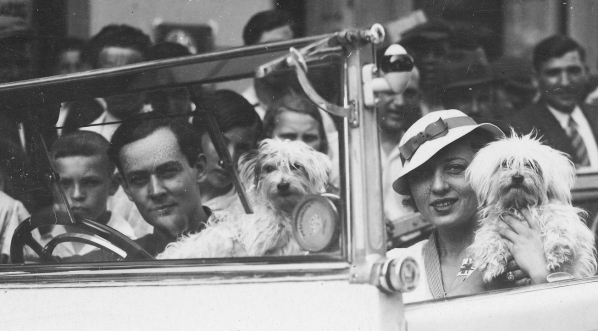  Małżeństwo Maria Malicka i Zbigniew Sawan podczas pobytu w Kaliszu w  1935 roku.  