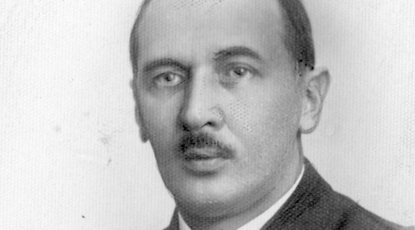  Jerzy Paciorkowski, minister pracy i opieki społecznej.  