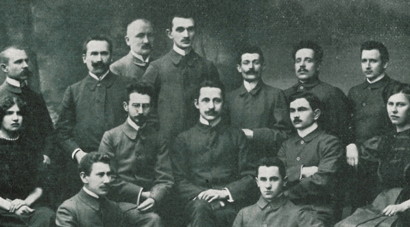  Zarząd i Rada "Sokoła" Poznańskiego w 1911 roku.  