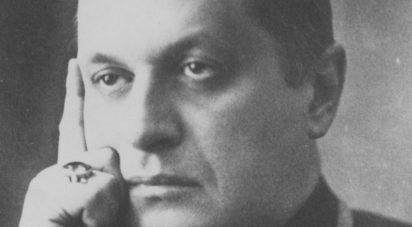  Antoni Około - Kułak.  