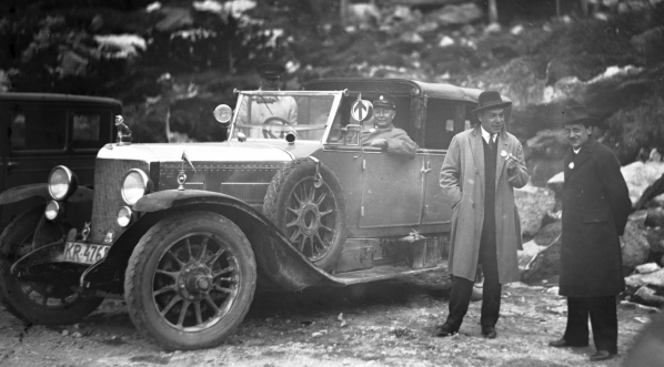  Marian Dąbrowski w okolicach Morskiego Oka, 1928 rok.  