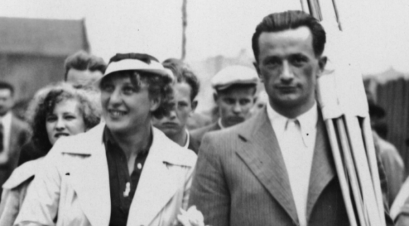  Wyjazd polskich sportowców z Warszawy na Letnie Igrzyska Olimpijskie do Berlina 29.07.1936 r.  