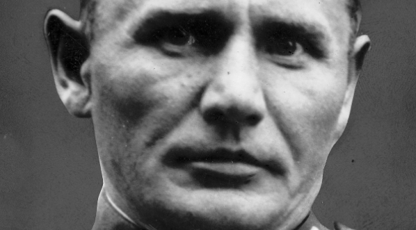  Franciszek Hynek, pilot balonowy, kapitan WP.  