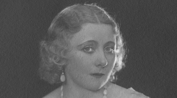  Mieczysława Ćwiklińska - aktorka.  