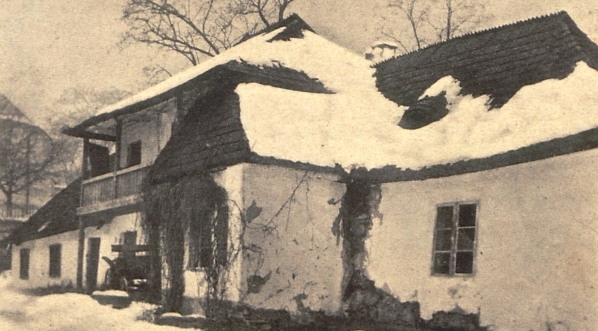  Dworek w Kamieńcu Podolskim zaprojektowany przez Oskara Sosnowskiego.  