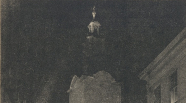  Lwów, katedra łacińska w czasie iluminacji (fot. Adam Lenkiewicz)  