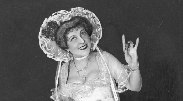  Mira Zimińska, aktorka, piosenkarka.  