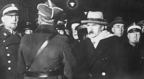  Wyjazd delegacji polskiej z Warszawy na sesję Rady Ligi Narodów 7.12.1927 r.  