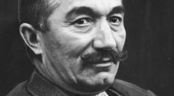  Oskarżony Wincenty Witos podczas procesu.  