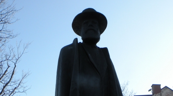  Pomnik Władysława Zamoyskiego w Zakopanem.  