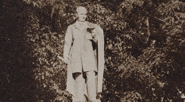  "Brody, pomnik J. Korzeniowskiego = Monument de Joseph Korzeniowski."  