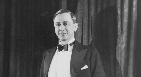  Fryderyk Jarossy - reżyser teatralny, konferansjer.  