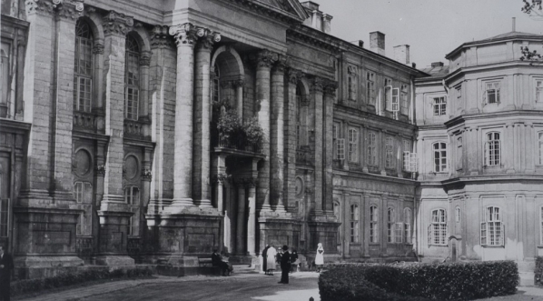  Lwów, Szpital Powszechny. (fot. Adam Lenkiewicz)  