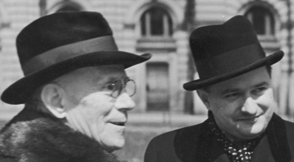  Ludwik Solski i Romuald Gantkowski w Krakowie w 1938 roku.  
