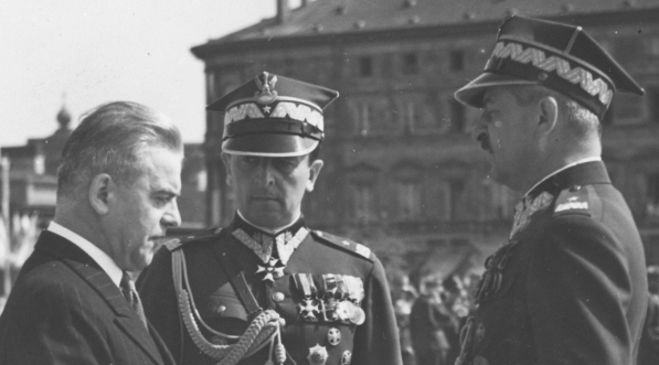  Zjazd byłych żołnierzy kawalerii legionowej ("beliniaków") w Warszawie 2.08.1939 r.  