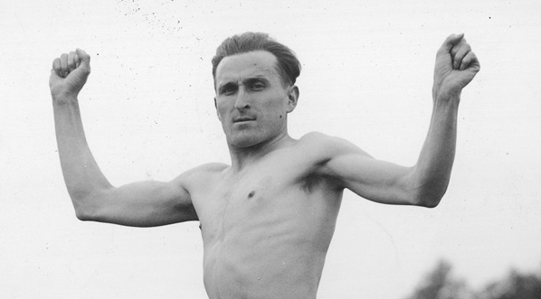  Janusz Kusociński podczas treningu  - 2  