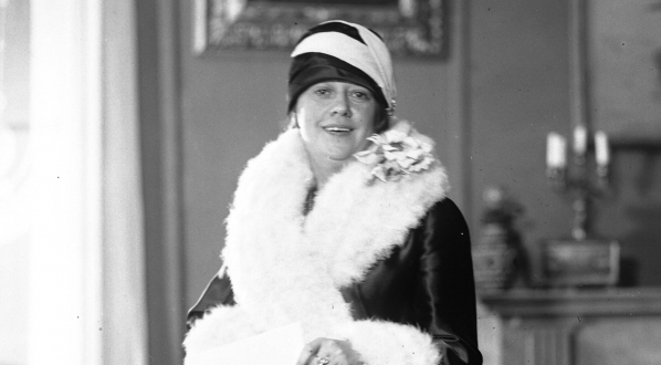  Przedstawienie "W pętach" w Teatrze im. Juliusza Słowackiego w Krakowie w październiku 1927 roku.  