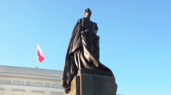  Pomnik Juliusza Słowackiego w Warszawie.  