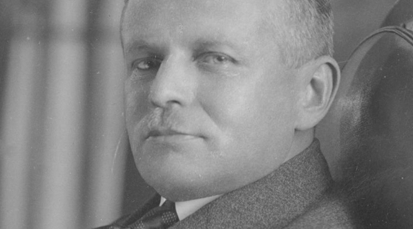  Michał Grażyński.  