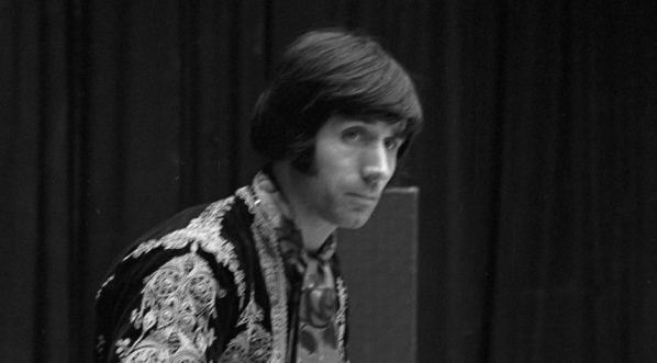  Czesław Niemen w trakcie realizacji filmu Marka Piwowskiego "Sukces" w 1968 roku.  