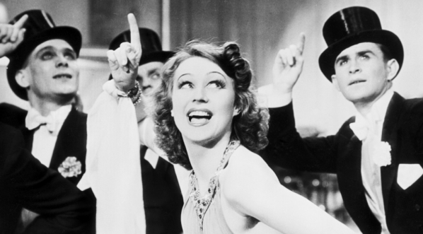  Loda Halama w filmie Henryka Szaro "Kłamstwo Krystyny" z 1939 roku.  