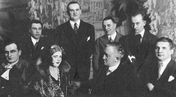  Kompozytor i wykonawcy opery „Młyn diabelski” w Teatrze Wielkim w Poznaniu w 1931 r.  